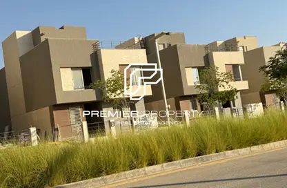 Villa - 3 Bedrooms - 3 Bathrooms for sale in Palm Hills New Cairo - 5th Settlement Compounds - The 5th Settlement - New Cairo City - Cairo