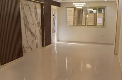 Apartment - 3 Bedrooms - 2 Bathrooms for sale in Al Lebeny Axis - El Mariouteya - Faisal - Hay El Haram - Giza