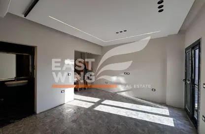 Apartment - 3 Bedrooms - 3 Bathrooms for sale in El Patio Oro - 5th Settlement Compounds - The 5th Settlement - New Cairo City - Cairo