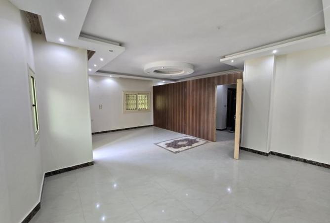 8369392 - الصورة الرئيسية للعقار