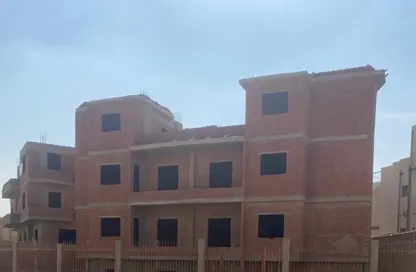 فيلا - 8 غرف نوم - 8 حمامات للبيع في لافيدا البستان - محور 26 يوليو - مدينة 6 أكتوبر - الجيزة