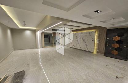 Duplex - 3 Bedrooms - 3 Bathrooms for sale in El Yasmeen 6 - El Yasmeen - New Cairo City - Cairo