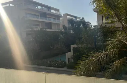 Apartment - 2 Bedrooms - 2 Bathrooms for sale in Lake View Residence - 5th Settlement Compounds - The 5th Settlement - New Cairo City - Cairo
