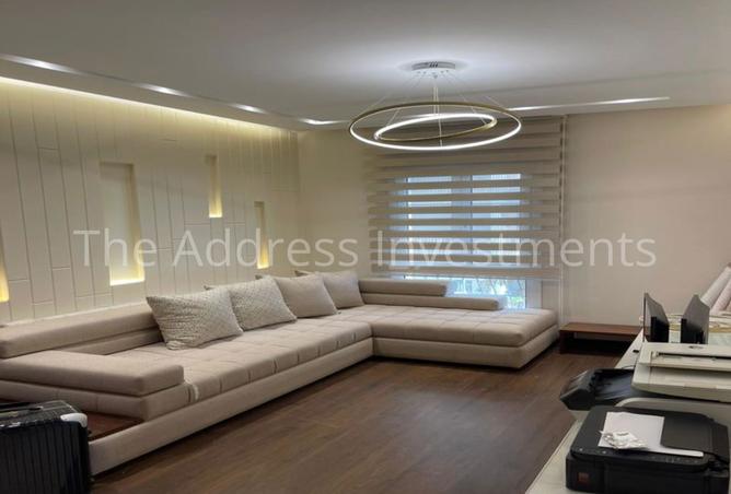 8036354 - Property Image 2