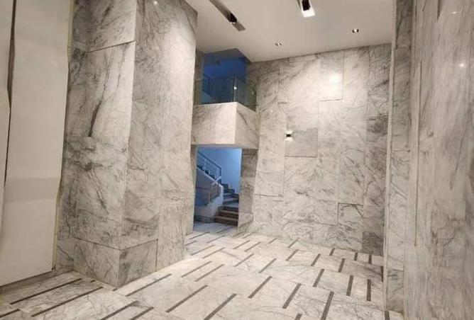 8205366 - Property Image 2