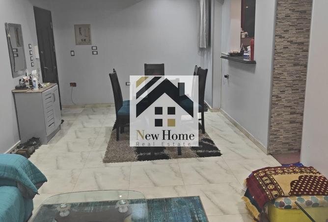 8118970 - Property Image 2