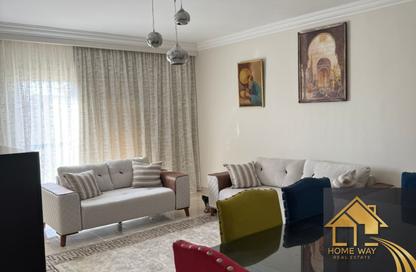 Apartment - 2 Bedrooms - 1 Bathroom for rent in El Rehab Extension - Al Rehab - New Cairo City - Cairo