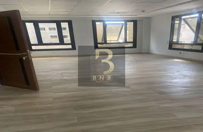 Office Space - Studio - 2 Bathrooms for rent in Al Narges 2 - Al Narges - New Cairo City - Cairo