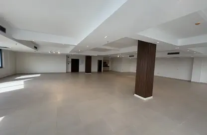 Office Space - Studio - 5 Bathrooms for rent in The portal - Beverly Hills - Sheikh Zayed Compounds - Sheikh Zayed City - Giza