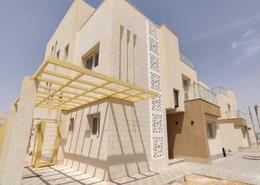 Villa - 5 bedrooms - 2 bathrooms for للبيع in Al Maqsad - New Capital Compounds - New Capital City - Cairo