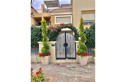 Villa - 4 Bedrooms - 3 Bathrooms for sale in Cleopatra Palace - 5th District - Shorouk City - Cairo