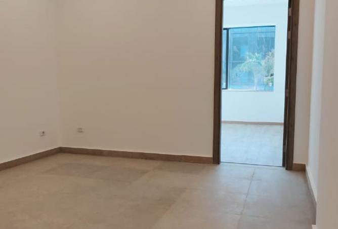 8452522 - Property Image 2