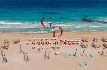 Chalet - 2 Bedrooms - 2 Bathrooms for sale in Seashore - Ras Al Hekma - North Coast