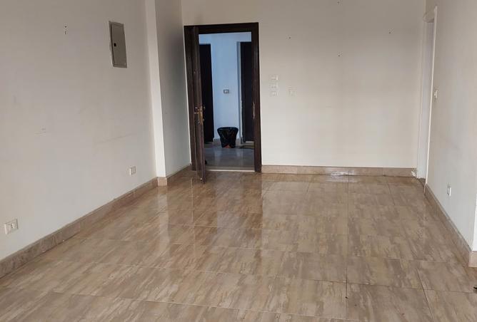 8338068 - Property Image 2