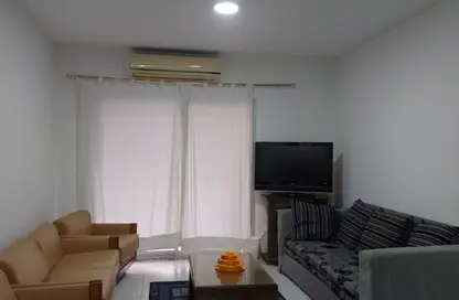 Apartment - 2 Bedrooms - 1 Bathroom for rent in El Rehab Extension - Al Rehab - New Cairo City - Cairo