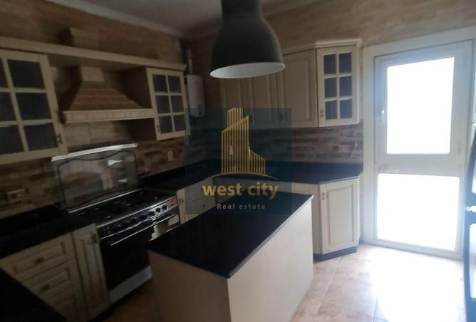 8090884 - Property Image 3