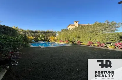 فيلا - 5 غرف نوم - 4 حمامات للايجار في قطامية ديونز - كمبوندات القطامية - القطامية - مدينة القاهرة الجديدة - القاهرة