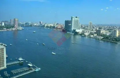 شقة - 4 غرف نوم - 5 حمامات للبيع في شارع كورنيش النيل - جاردن سيتي - القاهرة