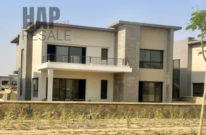 Villa - 4 Bedrooms - 4 Bathrooms for sale in Swan Lake Residence - 5th Settlement Compounds - The 5th Settlement - New Cairo City - Cairo