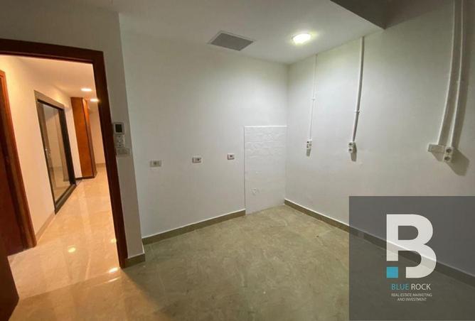 8176104 - Property Image 2