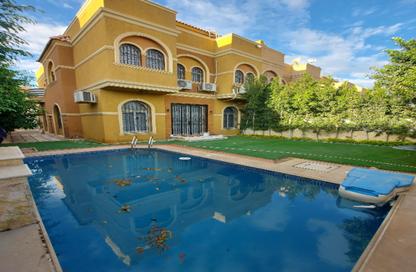 Villa - 4 Bedrooms - 4 Bathrooms for rent in West Gate - 6 October Compounds - 6 October City - Giza