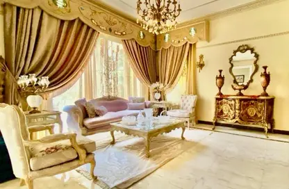 Villa - Studio - 5 Bathrooms for sale in Hayah Residence - North Teseen St. - The 5th Settlement - New Cairo City - Cairo
