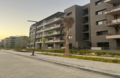 شقة - 3 غرف نوم - 3 حمامات للبيع في ستودا - شيراتون المطار - النزهة - القاهرة