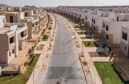 تاون هاوس - 4 غرف نوم - 3 حمامات للبيع في ذا كراون - طريق مصر اسكندرية الصحراوي - مدينة 6 أكتوبر - الجيزة