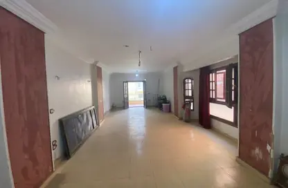 Apartment - 3 Bedrooms - 2 Bathrooms for sale in Gate 1 - Khofo - Hadayek El Ahram - Giza