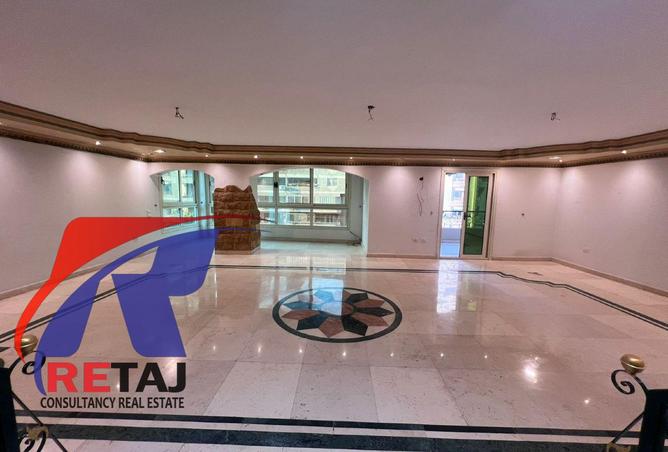 8212012 - صورة العقار 3