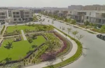 Apartment - 2 Bedrooms - 2 Bathrooms for sale in Taj City - 5th Settlement Compounds - The 5th Settlement - New Cairo City - Cairo