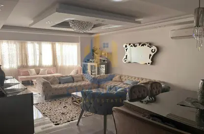 شقة - 2 غرف نوم - 2 حمامات للبيع في الشطر السابع - زهراء المعادي - حي المعادي - القاهرة