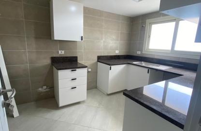شقة - 2 غرف نوم - 3 حمامات للبيع في نيو جيزة - طريق مصر اسكندرية الصحراوي - مدينة 6 أكتوبر - الجيزة