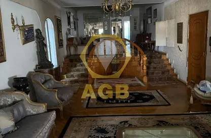Apartment - 4 Bedrooms - 4 Bathrooms for sale in Mostafa Al Nahas St. - 6th Zone - Nasr City - Cairo