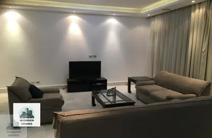 Apartment - 3 Bedrooms - 3 Bathrooms for rent in Sarayat Al Maadi - Hay El Maadi - Cairo