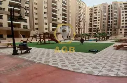Apartment - 3 Bedrooms - 3 Bathrooms for sale in Capital East - Nasr City Compounds - Nasr City - Cairo
