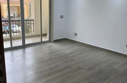 Apartment - 2 Bedrooms - 2 Bathrooms for rent in El Katameya - New Cairo City - Cairo