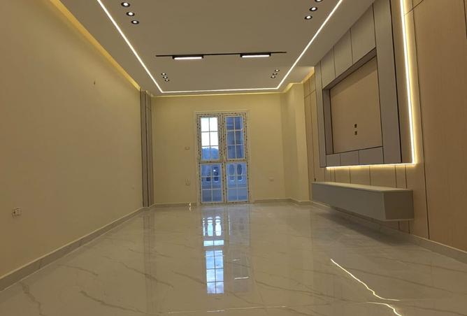 8430063 - Property Image 2