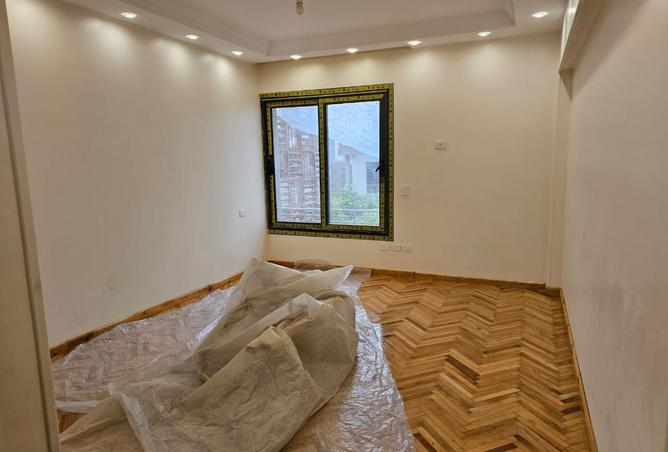 8401187 - Property Image 2