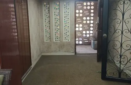 طابق كامل - استوديو - 5 حمامات للايجار في ارض الجولف - مصر الجديدة - القاهرة