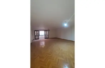 Apartment - 3 Bedrooms - 3 Bathrooms for sale in Abd Al Moneim Riad St. - Al Agouza - Giza