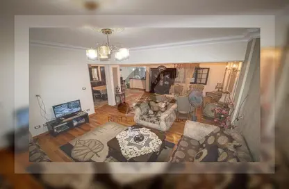 Apartment - 2 Bedrooms - 1 Bathroom for sale in Mohamed Fawzy Moaz St. - Smouha - Hay Sharq - Alexandria