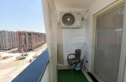 Apartment - 2 Bedrooms - 1 Bathroom for sale in Al Hilton St. - Smouha - Hay Sharq - Alexandria Apartment - 2 Bedrooms - 1 Bathroom for sale in Al Hilton St. - Smouha - Hay Sharq - Alexandria