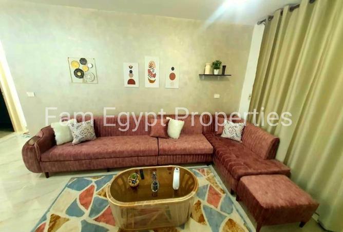 8128972 - Property Image 2