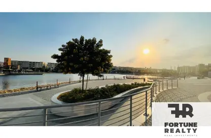 Office Space - Studio - 2 Bathrooms for rent in Mivida - 5th Settlement Compounds - The 5th Settlement - New Cairo City - Cairo