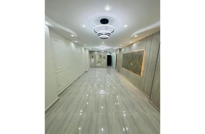 Apartment - 3 Bedrooms - 2 Bathrooms for sale in Gate 2 - Khafre - Hadayek El Ahram - Giza