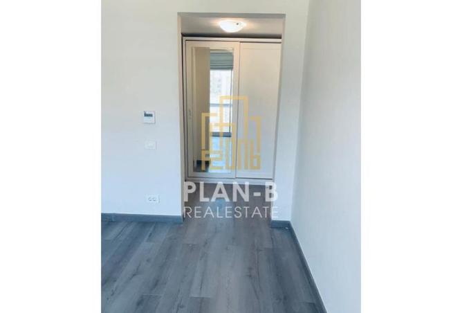 8008703 - Property Image 2