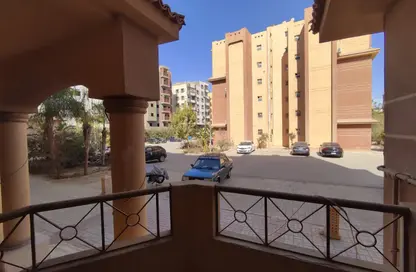 Apartment - 2 Bedrooms - 1 Bathroom for sale in Hadayek October - 6 October City - Giza