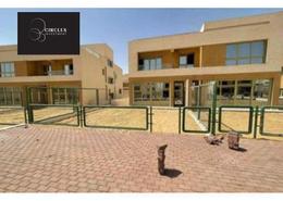 Twin House - 3 bedrooms - 4 bathrooms for للبيع in Upville - Cairo Alexandria Desert Road - 6 October City - Giza