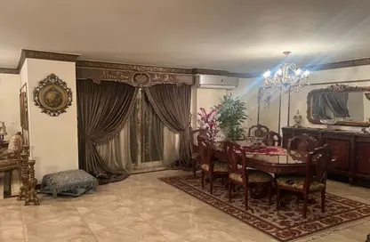 Apartment - 3 Bedrooms - 2 Bathrooms for sale in Nasr City - Cairo